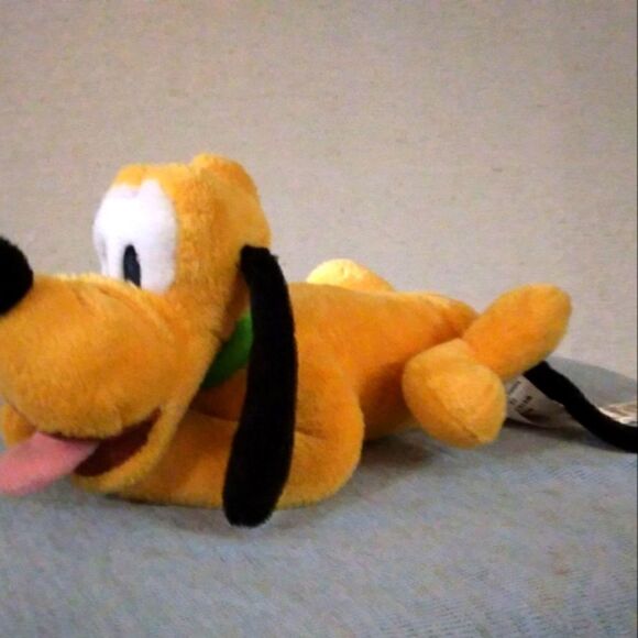 PLUTO Mini Disney 5" Plush Animal - Picture 5 of 5